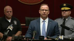 L'agent du FBI Kevin Rojet tient une conférence de presse à Butler après des tirs contre Donald Trump, le 14 juillet 2024