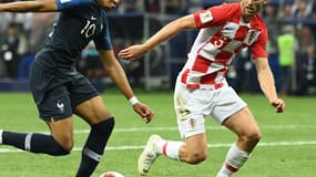 Ivan Strinic compte 49 sélections avec la Croatie. 