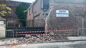 Une partie du centre paroissial Saint-Maximilien Kolbe dans la Rue Ducarnin à Lille Fives effondrée le 17 mai 2022. 