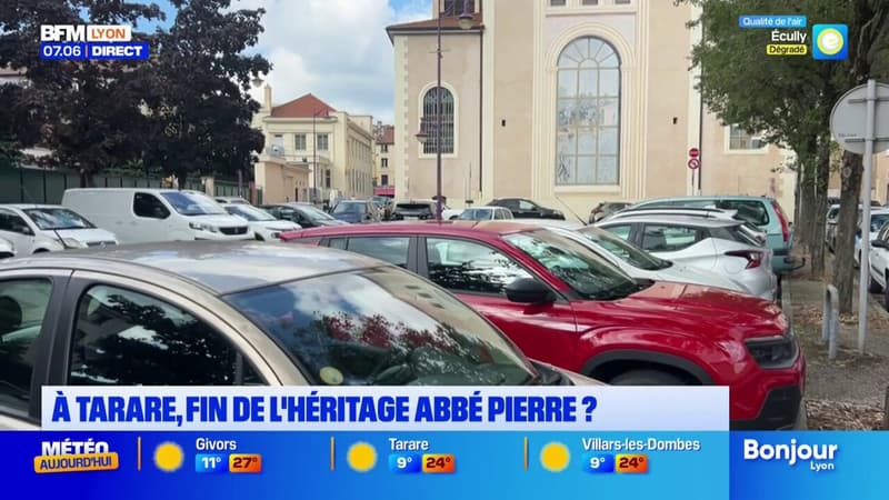 Ca met mal à l'aise: la ville de Tarare veut renommer la place Abbé Pierre, les habitants partagés