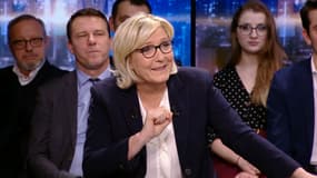 Marine Le Pen sur le plateau de BFMTV le 25 février 2018