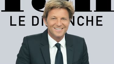 Laurent Delahousse sur le plateau de "19H le dimanche"