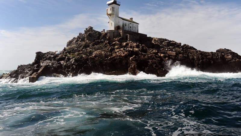 Vue du phare de Tévennec
