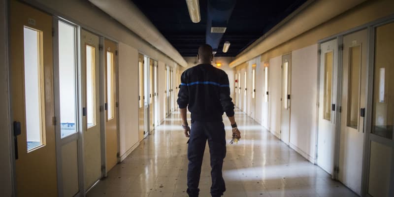 Un surveillant de prison de la maison d'arrêt de Strasbourg. (Photo d'illustration)