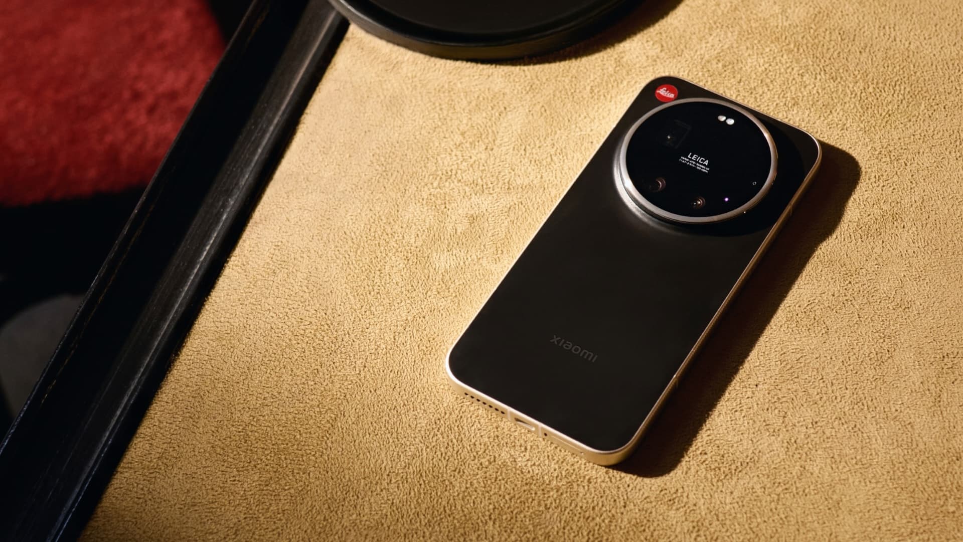 Le Leica Leitzphone conçu en collaboration avec Xiaomi Le Leica Leitzphone conçu en collaboration avec Xiaomi