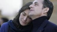 <br/>La rumeur courrait depuis quelques jours. Le Président français Nicolas Sarkozy et l'ancienne mannequin Carla Bruni se sont mariés à l'Elysée.
<br/><a href="http://www.rmc.fr/edito/info/26307/sarkozy-et-bruni-maries-a-lelysee-/"><b>Drôle d'endroit p
