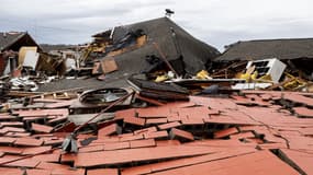 Les dégâts à l'église Christ Community Church après le passage d'une tornade le 3 avril 2025 à Paducah, dans le Kentucky.