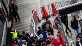 Des réfugiés venus de Suède arrivent au Danemark