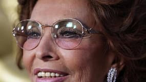 Sophia Loren a retrouvé cette semaine à 78 ans les plateaux de cinéma à Naples, la ville où elle a grandi, pour un court métrage de son fils, Edoardo Ponti. L'actrice italienne oscarisée n'avait pas tourné depuis 2009 et "Nine", une comédie musicale roman