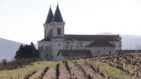 L'église Saint Jean Apôtre de Régnié-Durette (Rhône) sélectionnée dans le Rhône pour le Loto du patrimoine, le 2 septembre 2024.