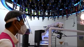JO 2022: Les robots colonisent aussi les bars à Pekin