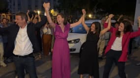 Les quatre nouveaux députés de la gauche à Lyon fêtent leur victoire le dimanche 7 juillet 2024.