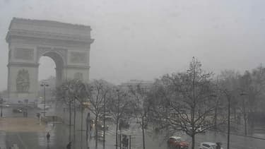 Les Champs-Elysées sous la neige