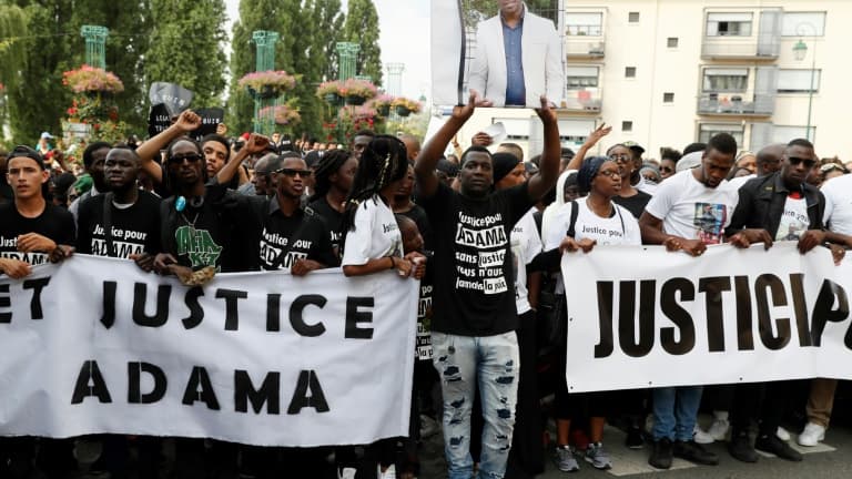 Manifestation pour obtenir justice après la mort d'Adama Traoré, le 22 juillet 2016 à Beaumont-sur-Oise