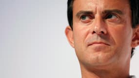 Manuel Valls est favorable a la dissolution des groupuscules d'extrême droite