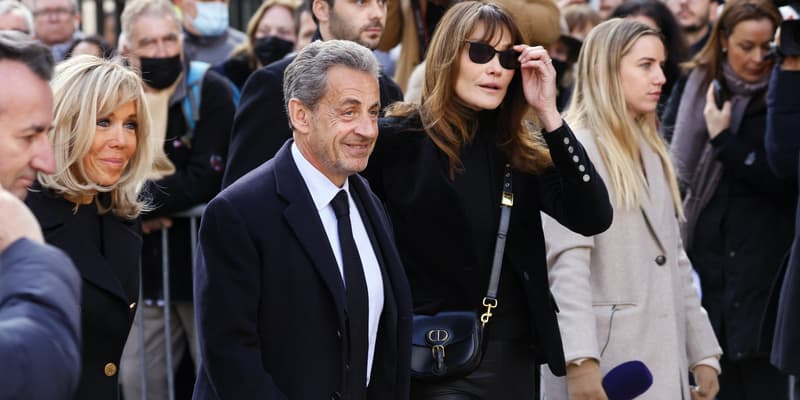 Brigitte Macron, Nicolas Sarkozy et Carla Bruni aux obsèques de Jean-Pierre Pernaut, le 9 mars 2022.