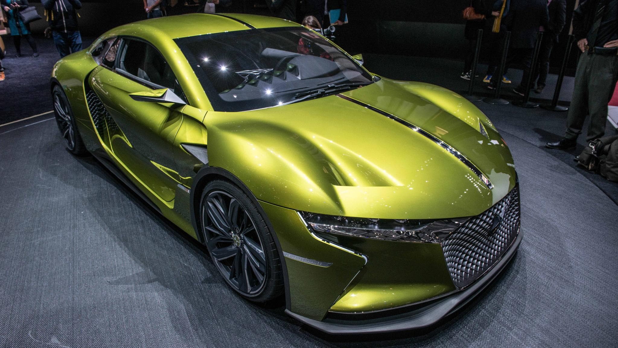 Le concept E-Tense est une réussite totale et remarquée chez DS, au point qu'on en regrette l'état de simple étude.