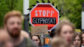 Des manifestants anti-glyphosate - Image d'illustration