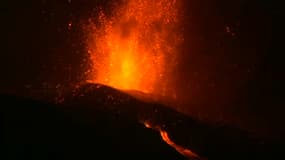 Le volcan Cumbre Vieja en éruption mardi 21 septembre 2021
