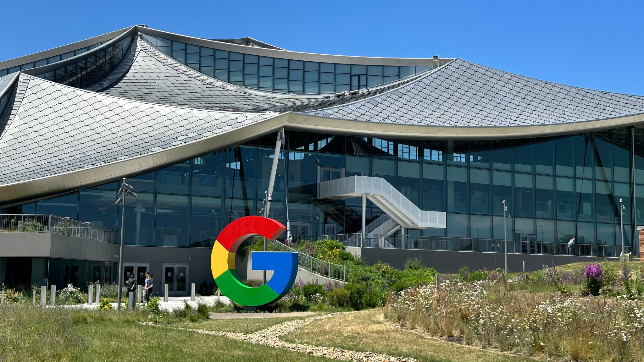 Le bâtiment principal du nouveau campus Google Bay View Le bâtiment principal du nouveau campus Google Bay View