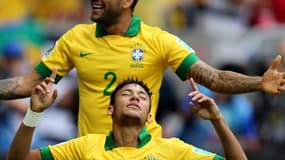 Dani Alvés et Neymar