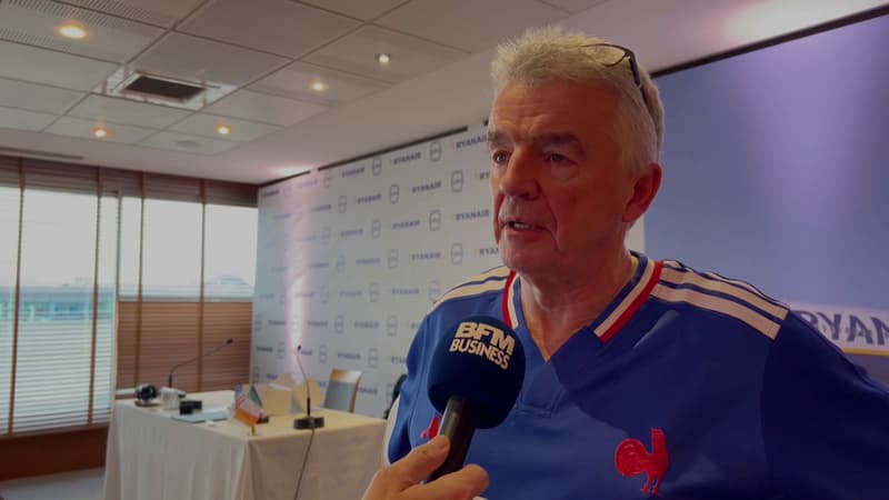 "Nous aimons vos moteurs, la France" mais pas trop le gouvernement: vêtu d'un maillot du XV de France, le patron de Ryanair assure que les taxes vont plomber le tourisme