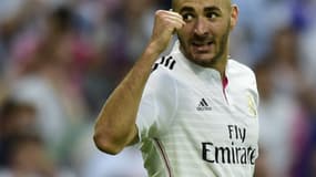 Benzema ne répond pas à propos de Rihanna