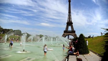 Journée harassante à Paris avec un pic à 39.7°C.