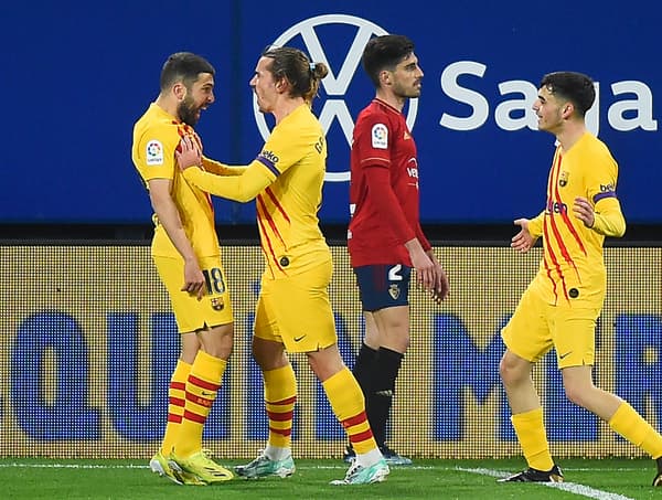 Griezmann fête le but de Alba face à Osasuna