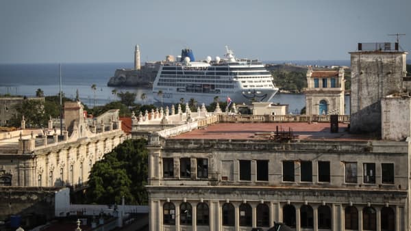 Le navire américaine dans le port de La Havane, le 2 mai.