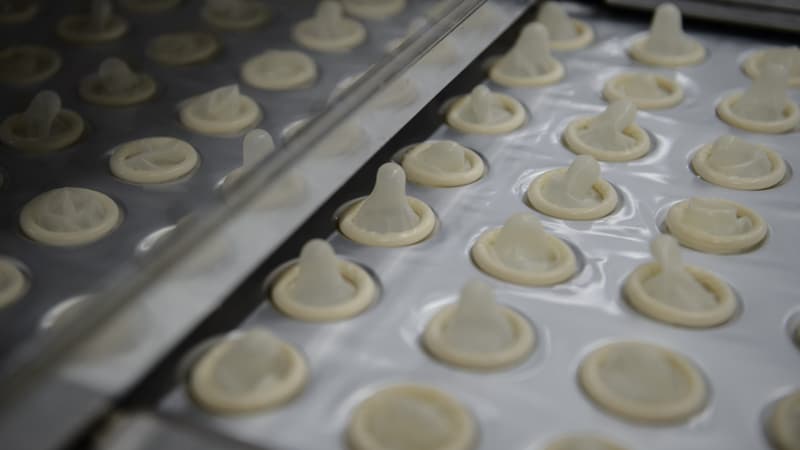 Les organisateurs des JO avaient annoncé en mars 2024 la distribution de plus de 200.000 préservatifs.
