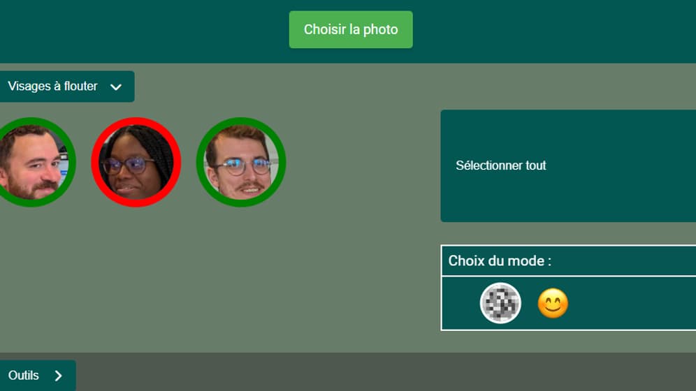L'outil Faceprivacy détecte automatiquement les visages.