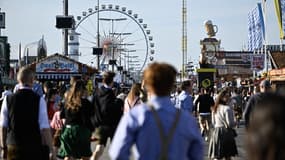 La fête foraine de Munich à l'occasion de la Fête de la bière, le 16 septembre 2023