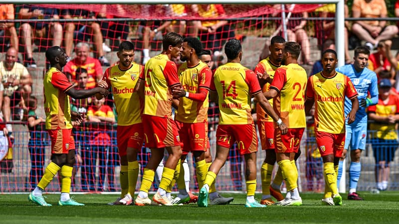 Lens