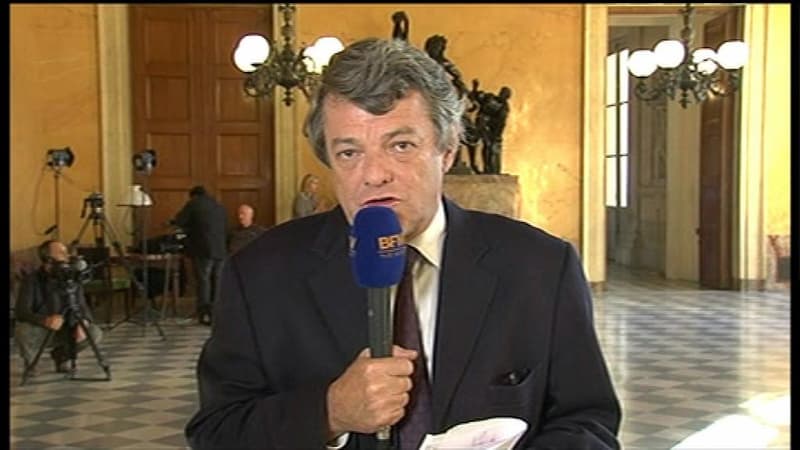 Jean-Louis Borloo à l'Assemblée nationale, à lissue de la séance de questions au gouvernement, mardi 6 novembre