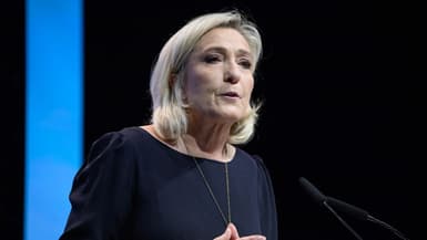 La présidente du groupe Rassemblement national à l'Assemblée nationale, Marine Le Pen, lors d'un meeting à Perpignan le 1er mai 2024