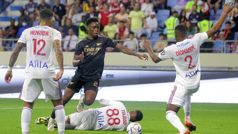 Dubaï Super Cup : Le Gunner Albert Sambi face aux Lyonnais