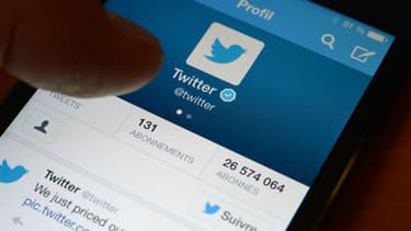 Twitter tente actuellement de trouver des recettes supplémentaires