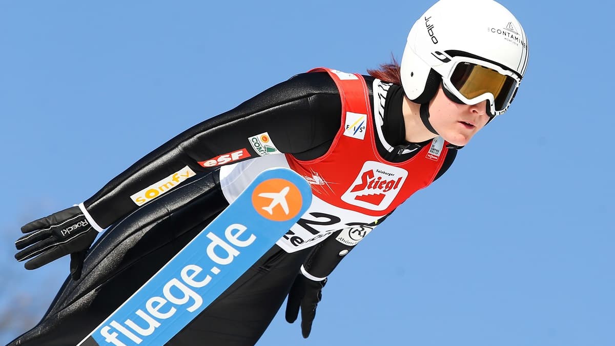 Coline Mattel lors d'une épreuve de Coupe du monde en février 2016 Coline Mattel lors d'une épreuve de Coupe du monde en février 2016