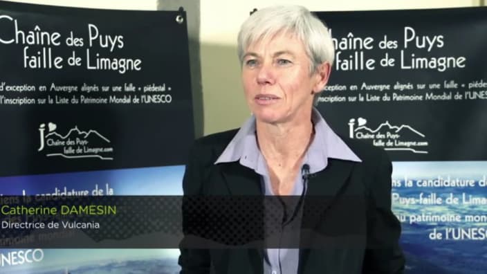 La directrice du parc Vulcania, Catherine Damesin, avait disparu depuis dimanche et une sortie en randonnée. Son corps sans vie a été retrouvé mercredi par les enquêteurs, au pied d'une falaise.