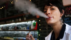 A New York comme en France, les e-cigarettes se vendent comme des petits pains.