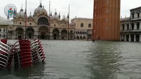Venise fait face à des inondations historiques 