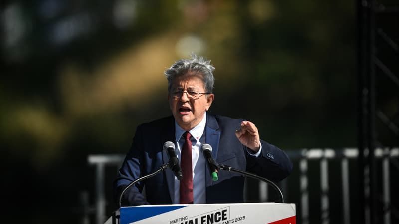 DIRECT. Présidentielle: Jean-Luc Mélenchon assure ne "pas être un homme providentiel"