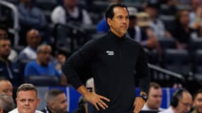 Erik Spoelstra sur le banc de Miami Heat, le 12 octobre 2025