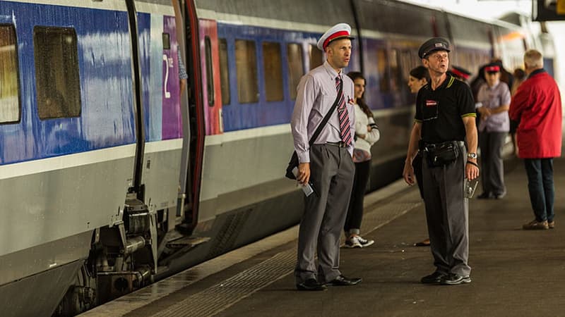 La SNCF va supprimer 1400 postes nets en 2016. 