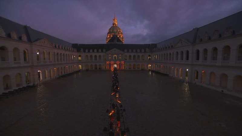 Les Invalides en ce dimanche soir d'hommage à Jacques Chirac.
