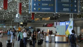 Les halls de l'aéroport Antonio-Carlos-Jobim de Rio de Janeiro au Brésil, le 20 décembre 2012