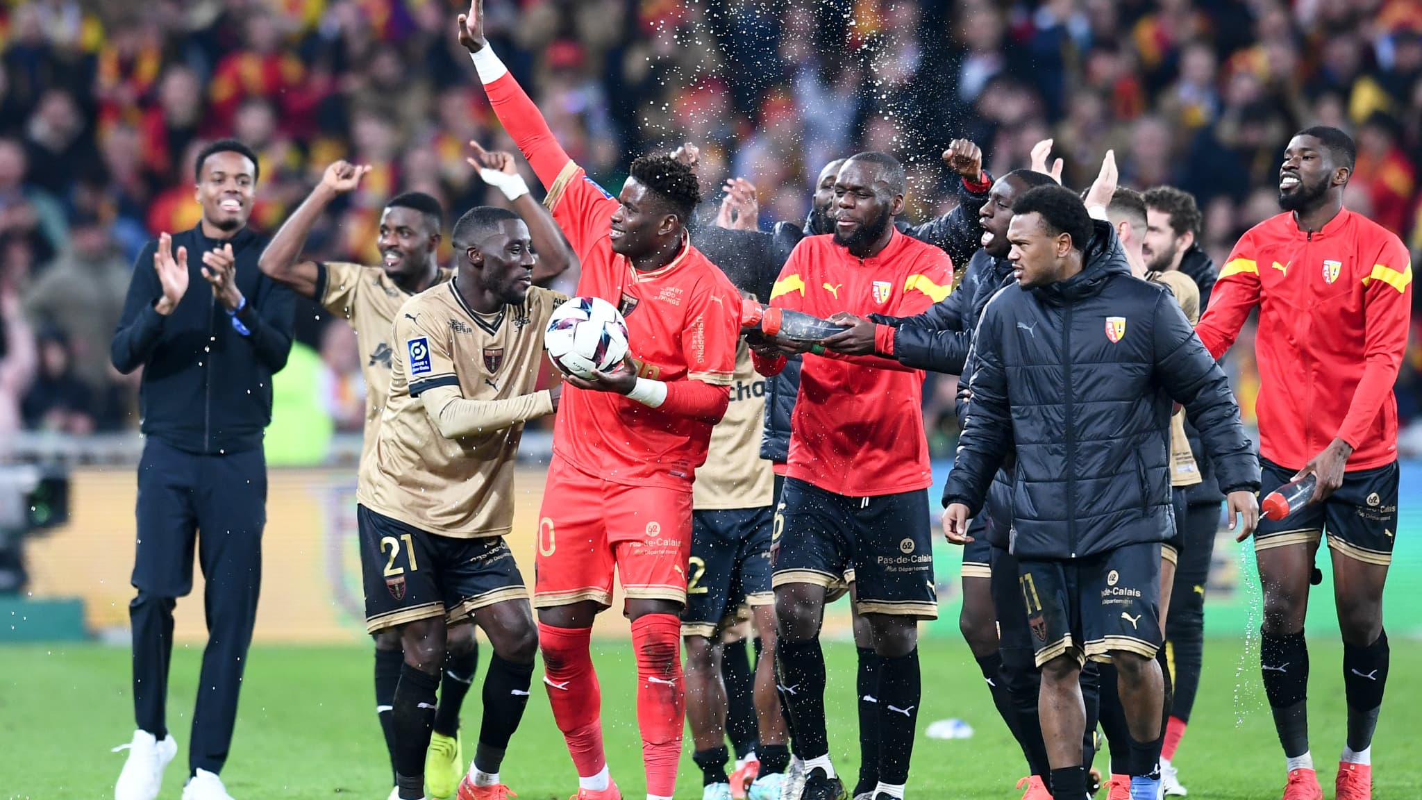 Ligue 1: 40 Points En 17 Journées, Lens A Presque Un Rythme De Champion