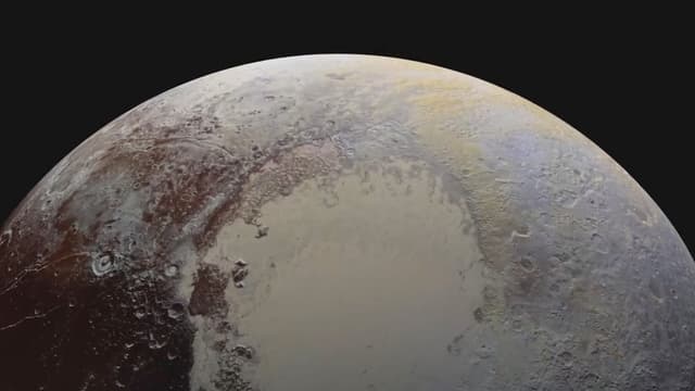 Vue partielle de la surface glacée de Pluton.