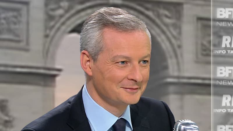 Le député Bruno Le Maire sur le plateau de BFMTV-RMC, jeudi 19 novembre 2015.